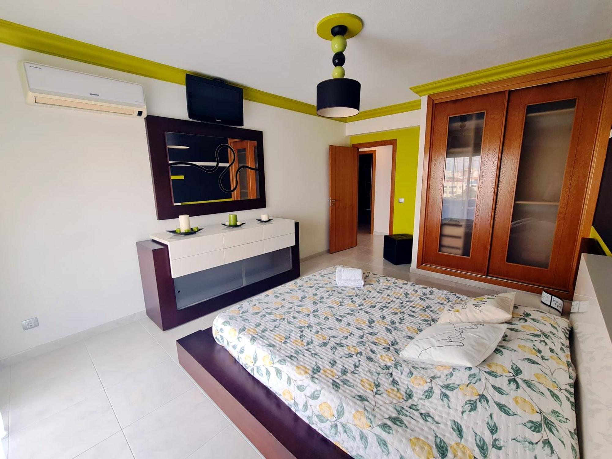 Xl Flat Algarve Apartment Portimao Exterior photo